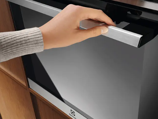 ELECTROLUX LOE8P39X